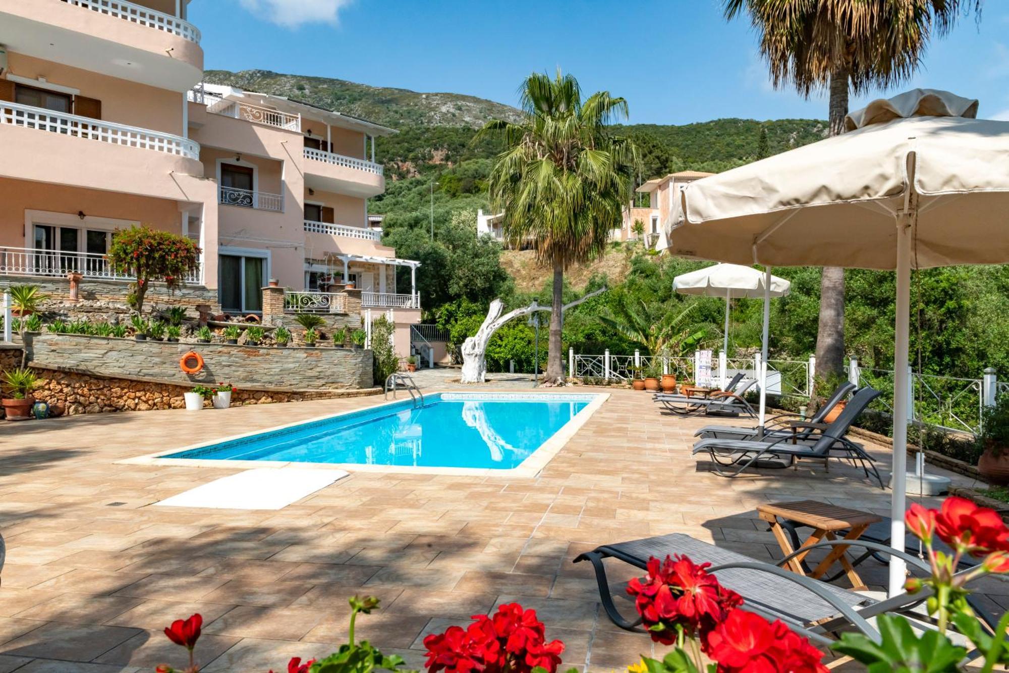 Aparthotel Golden Sun Parga Exteriér fotografie